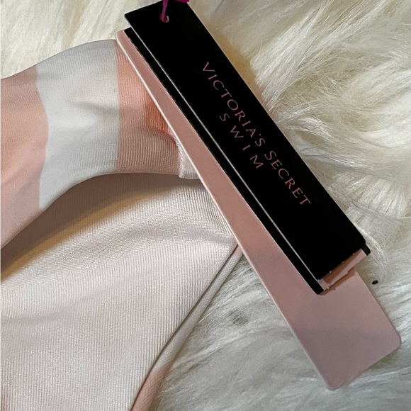 Victoria’s Secret SWIM Striped Bikini Bottom - Picture 5 of 5